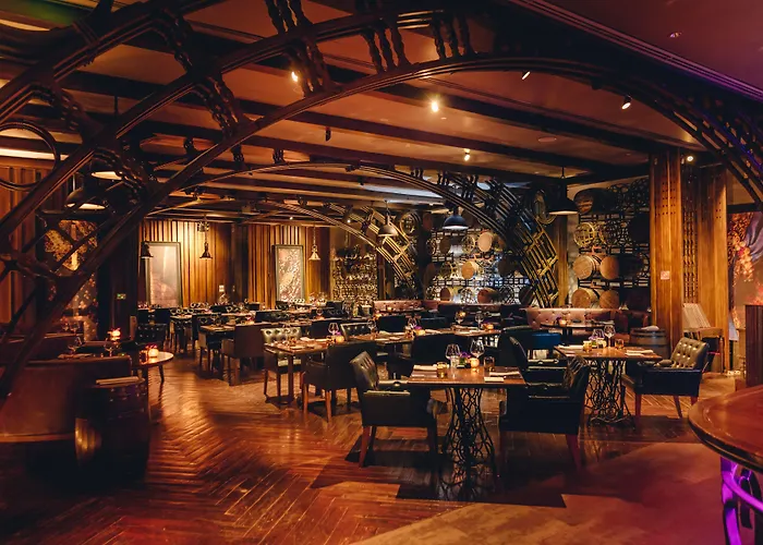 Hotel Muse Bangkok, Autograph Collection 5*