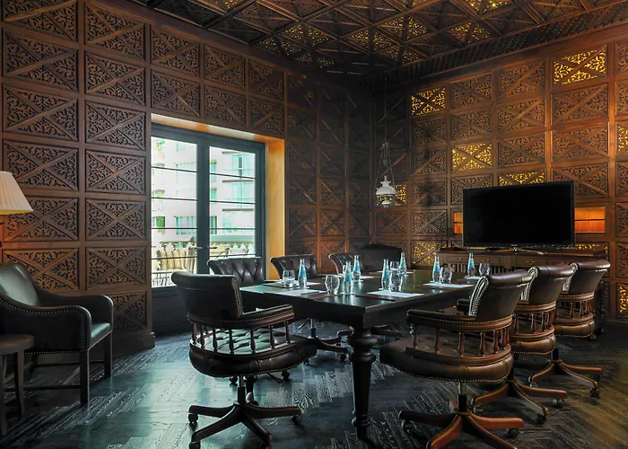 Hotel Muse Bangkok, Autograph Collection 5*